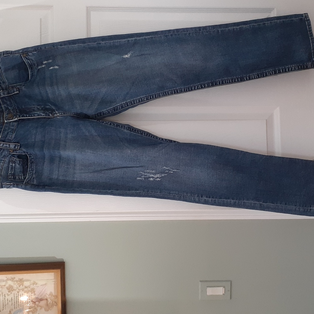 Kut from the Kloth size 12 women's straight leg distressed blue denim je…